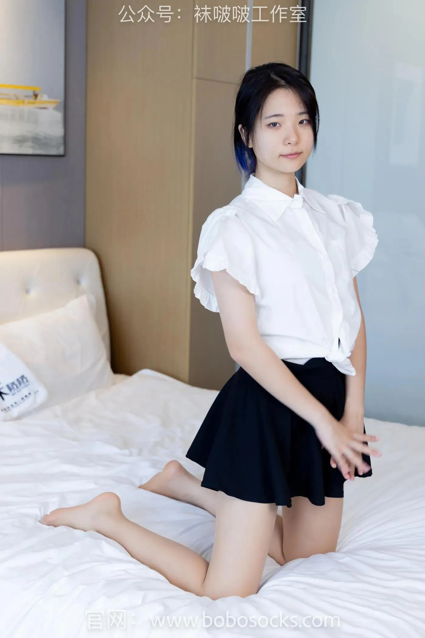 [BoBoSocks袜啵啵]NO.116 小淳-两双高跟鞋、肉丝、裸足 [146P]插图7